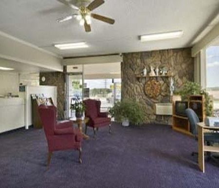 Knights Inn Junction City Interieur foto